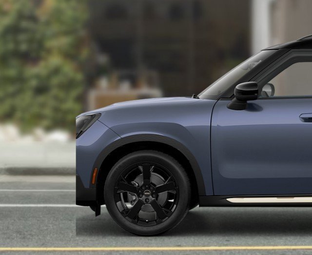 New 2026 MINI Cooper Countryman SE image 2