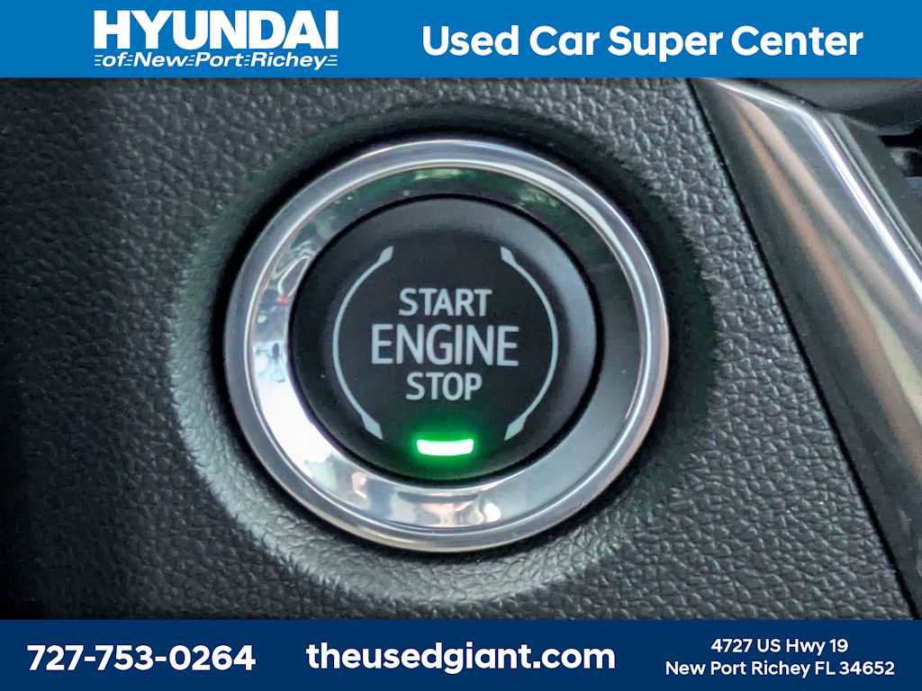 Used 2024 Buick Encore GX Avenir w/ Avenir Convenience Package AWD/4WD image 41