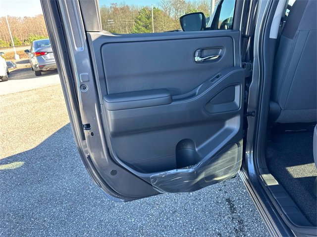 New 2026 Nissan Frontier SV w/ Tow Package image 14