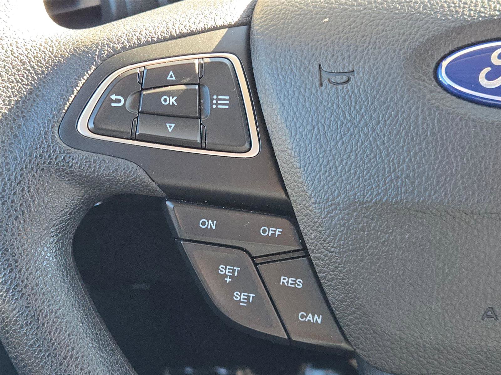 Used 2021 Ford EcoSport SE image 34