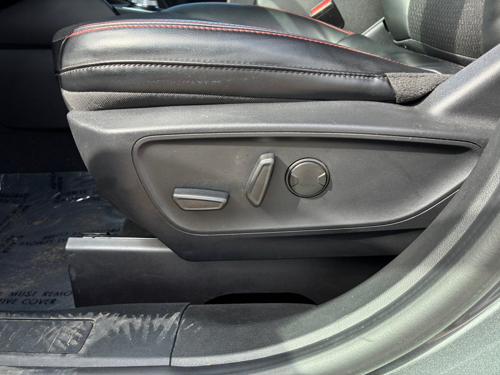 Used 2024 Ford Escape ST-Line Select w/ Tech Pack #2 AWD/4WD image 14