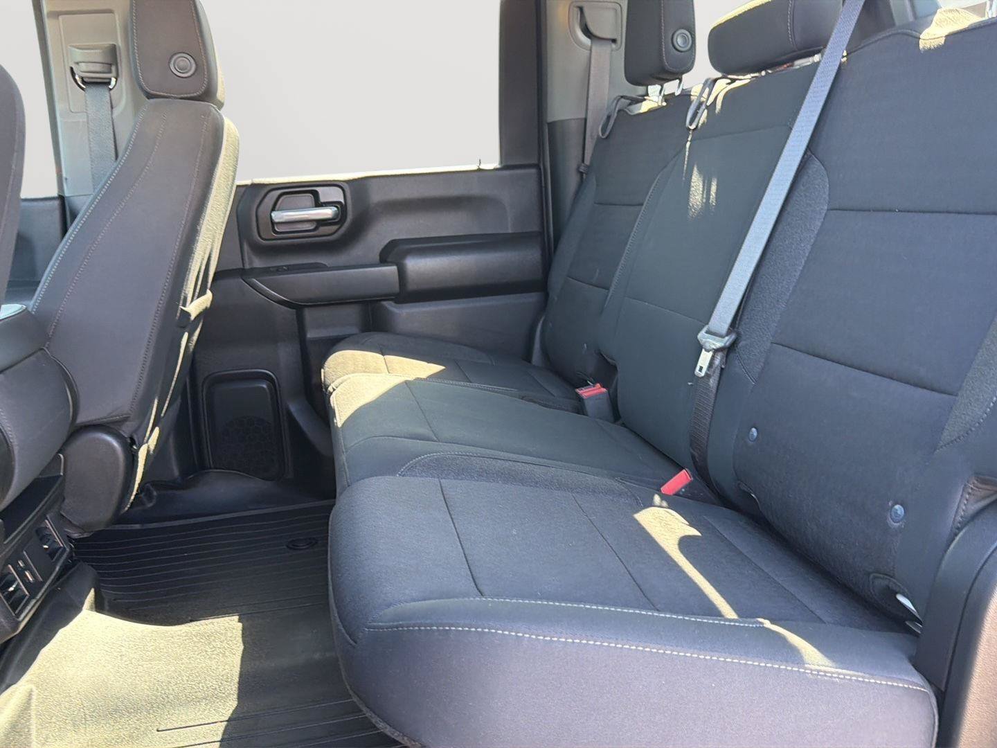Used 2024 Chevrolet Silverado 2500 Custom w/ Custom Convenience Package AWD/4WD image 10