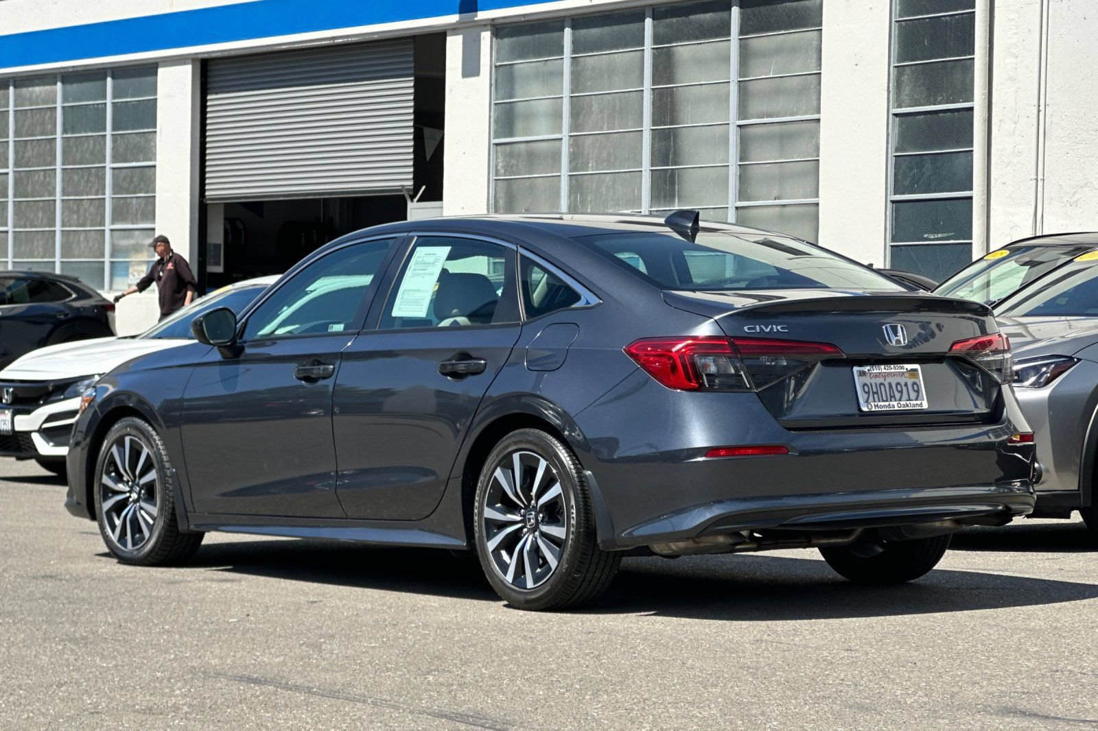 Used 2023 Honda Civic EX image 7