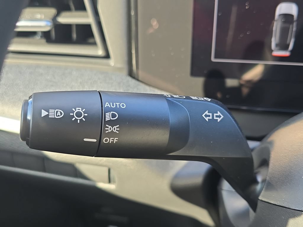 New 2026 Nissan Kicks SV AWD/4WD image 28
