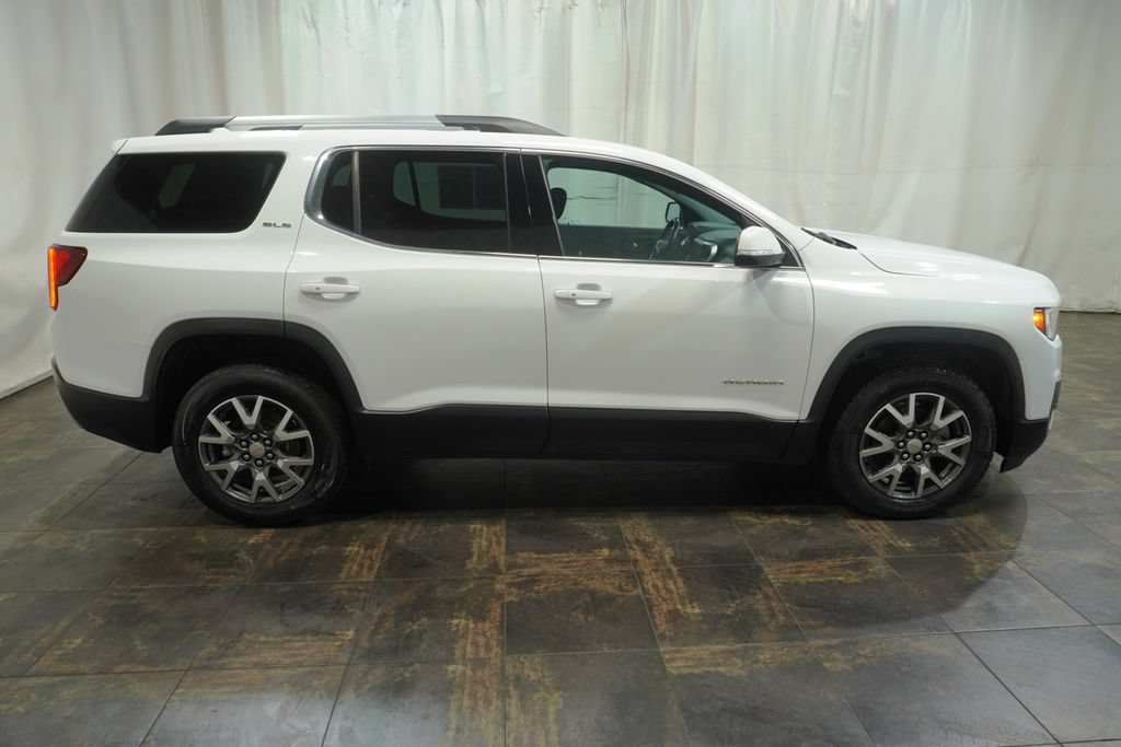 Used 2020 GMC Acadia SLE w/ Driver Convenience Package FWD image 4