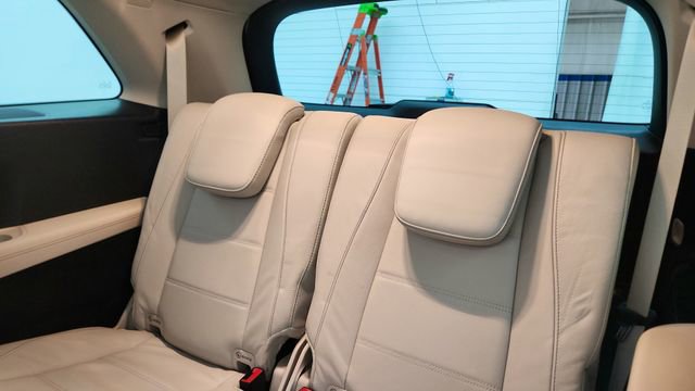 Used 2024 Mercedes-Benz GLS 450 4MATIC image 31