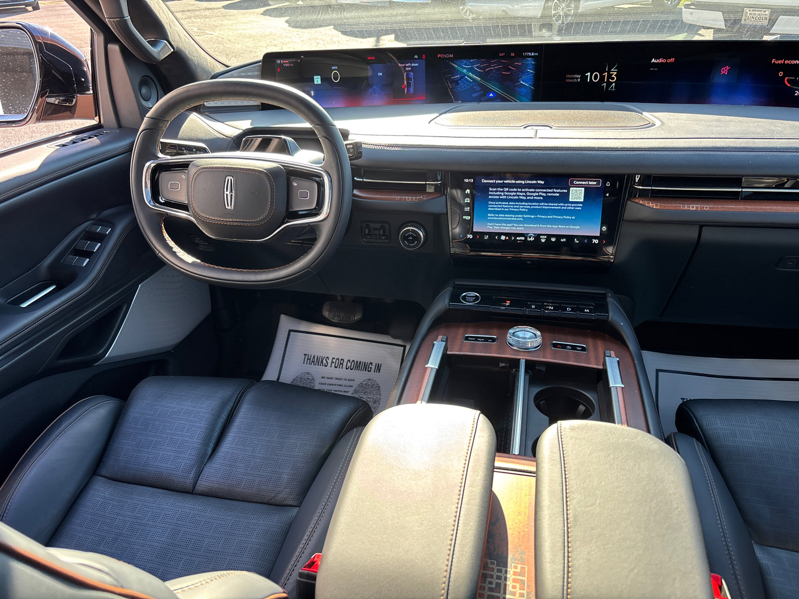 New 2025 Lincoln Navigator L Black Label AWD/4WD image 30