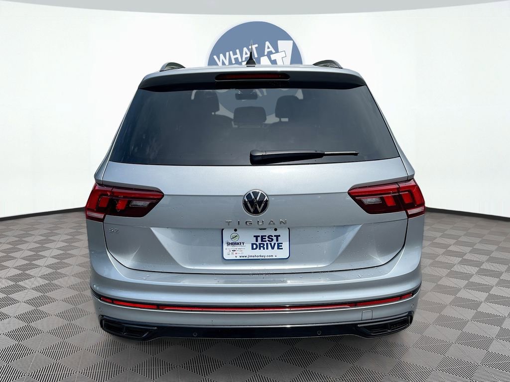 Used 2023 Volkswagen Tiguan SE R-Line FWD image 7