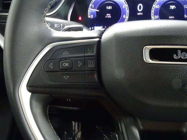 Used 2024 Jeep Grand Cherokee L Laredo image 19