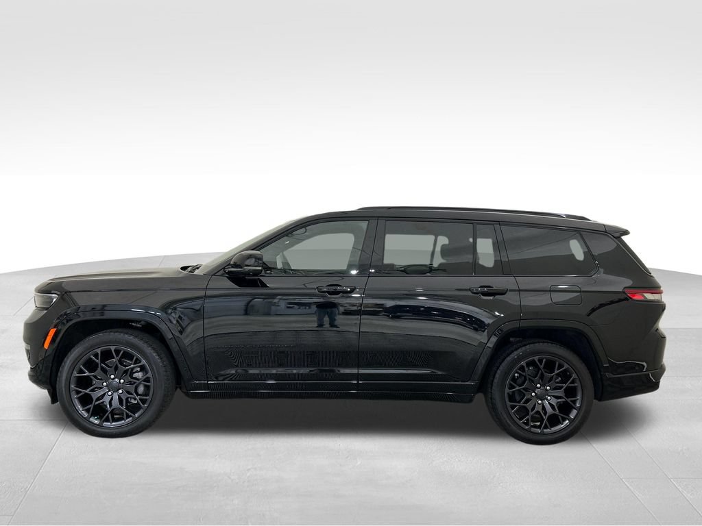 Used 2025 Jeep Grand Cherokee L Summit AWD/4WD image 2