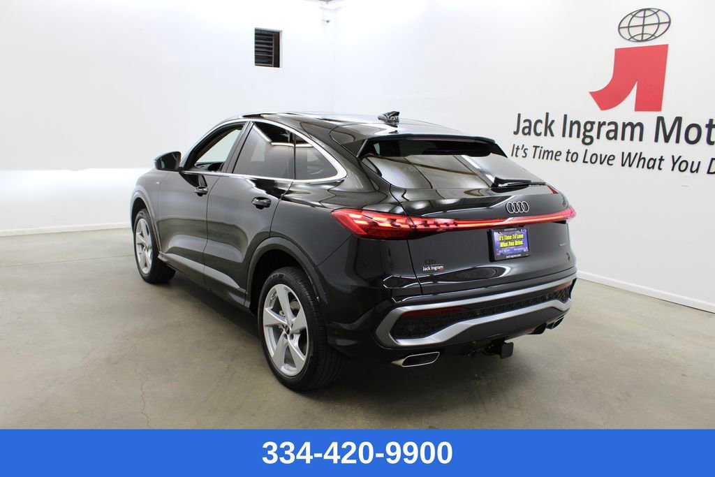 New 2025 Audi Q5 Premium Plus image 2