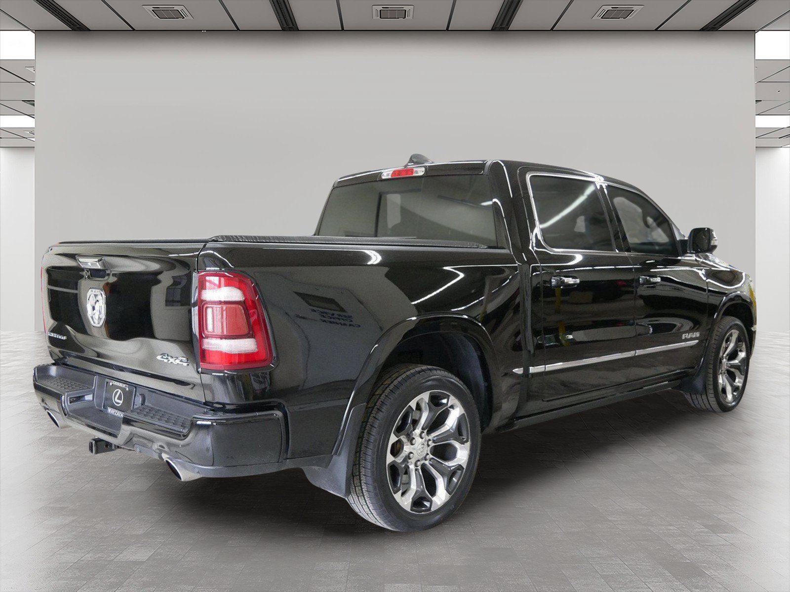 Used 2019 RAM 1500 Limited w/ Body Color Bumper Group AWD/4WD image 5