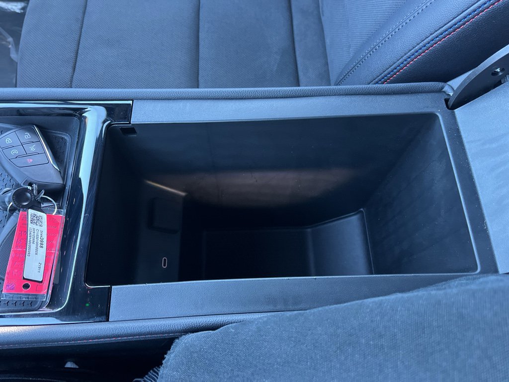 Used 2024 Chevrolet Blazer EV RS image 29