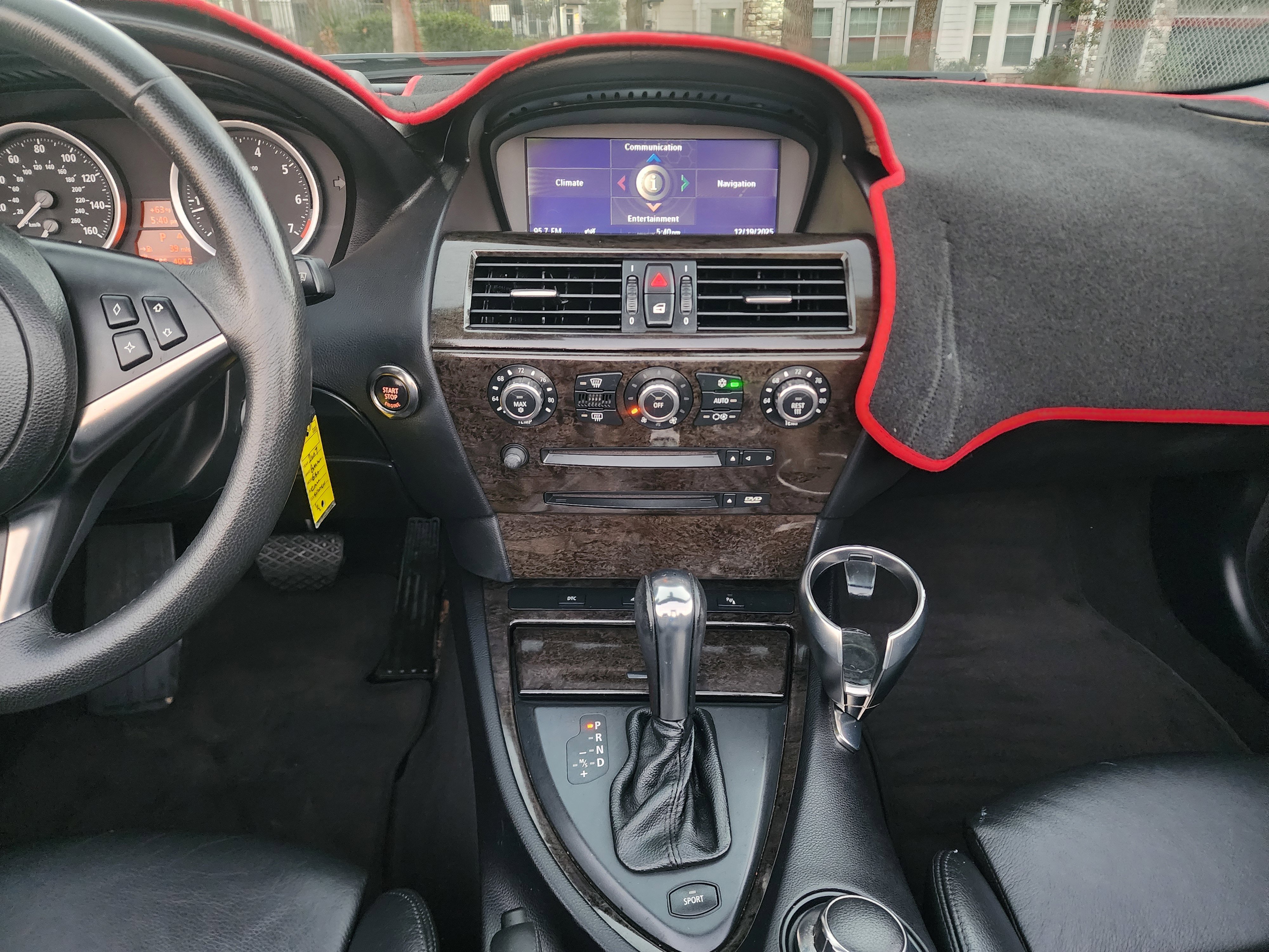 Used 2007 BMW 650i Convertible image 30