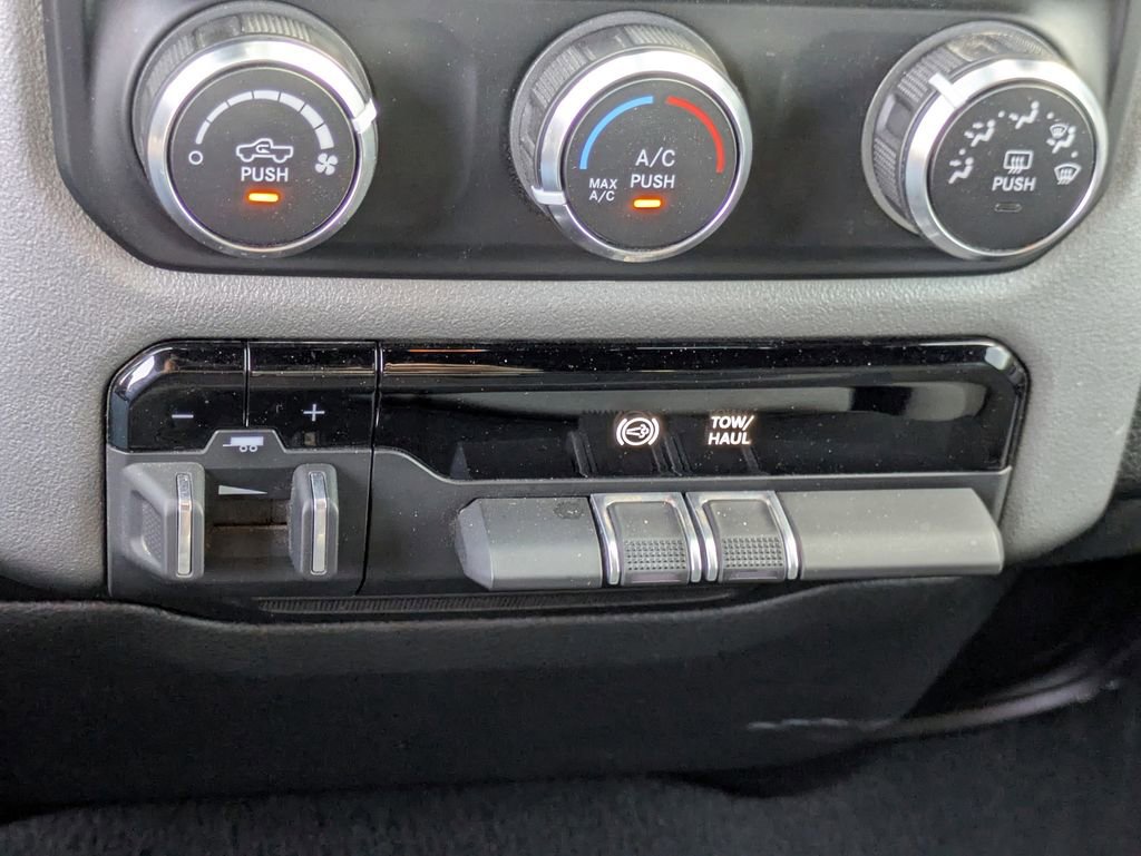 Used 2022 RAM 2500 Big Horn image 13