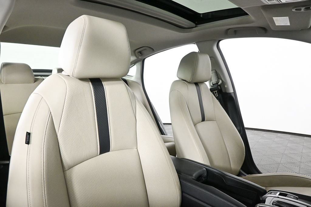 Used 2018 Honda Civic Touring image 19
