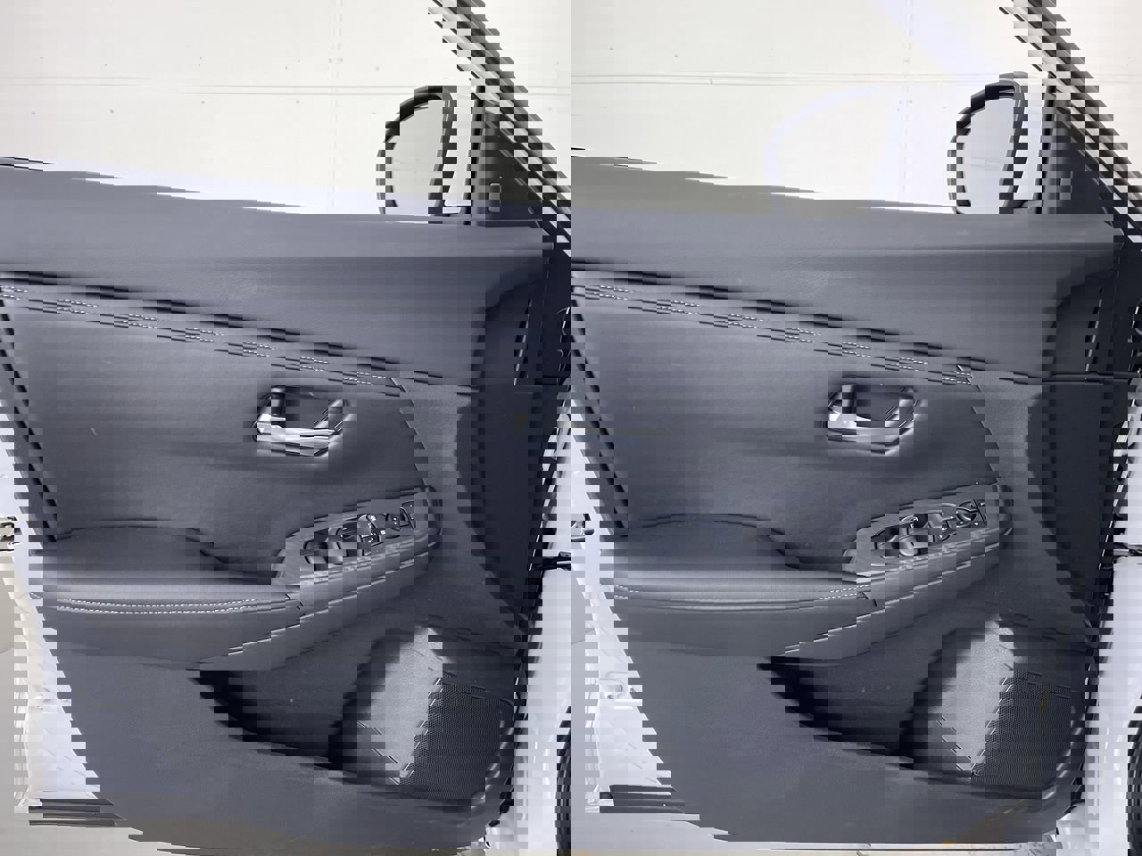 Used 2020 Nissan Sentra SV w/ Trunk Package image 10