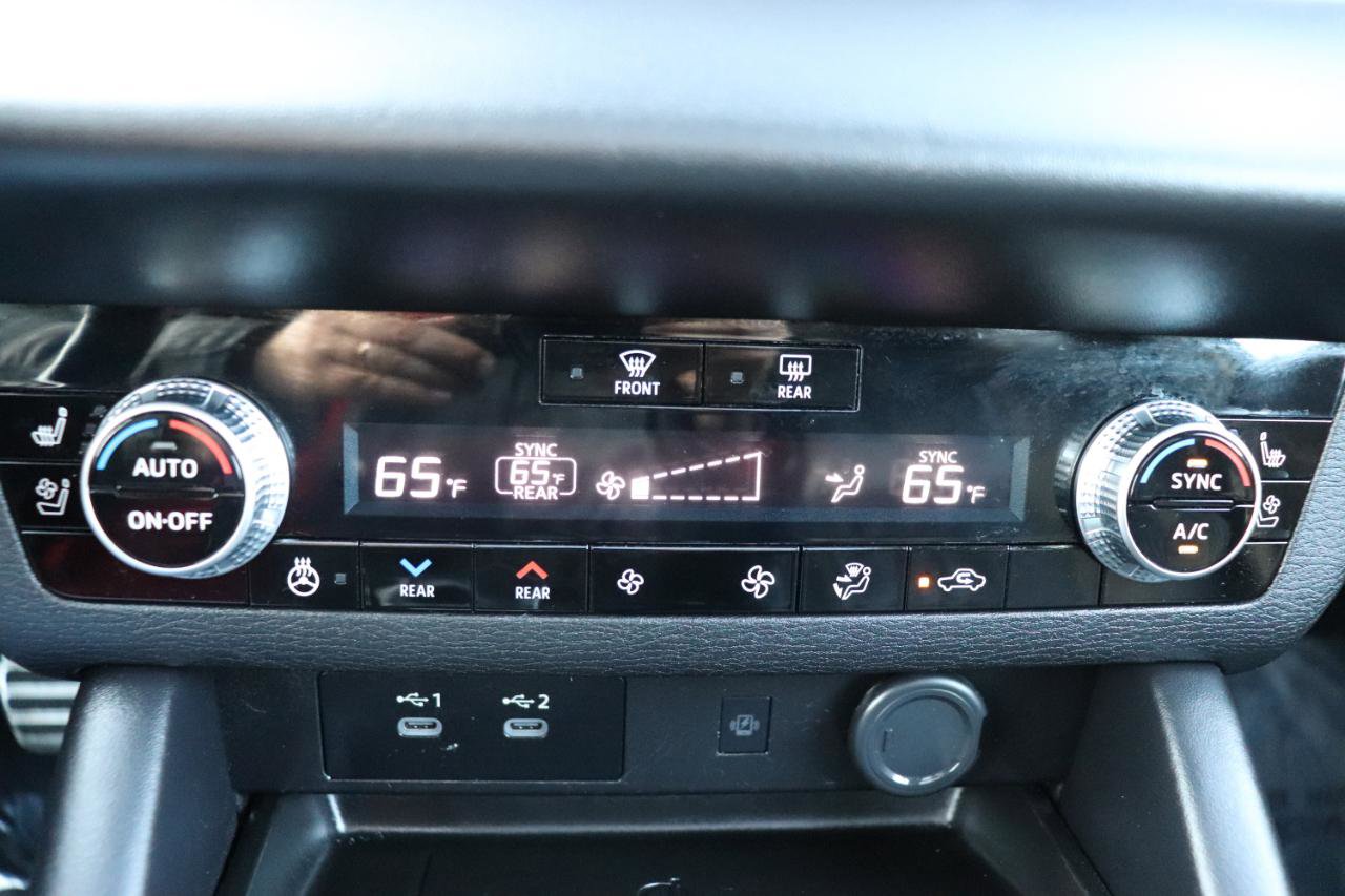 Used 2025 Mitsubishi Outlander SEL FWD image 41