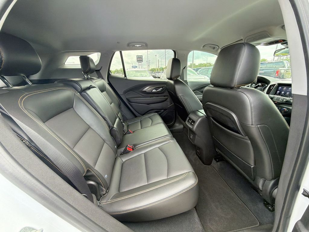 Used 2020 GMC Terrain SLT w/ Preferred Package FWD image 32