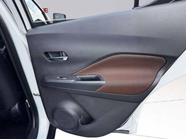 Used 2024 Nissan Kicks SR image 44