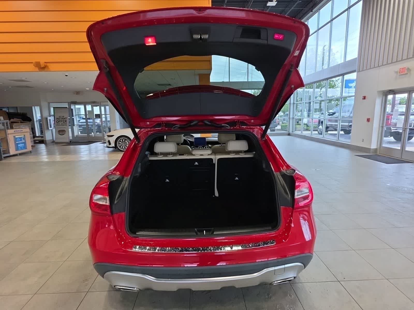 Used 2019 Mercedes-Benz GLA 250 4MATIC image 11