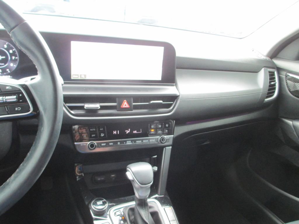 Used 2024 Kia Seltos EX image 25