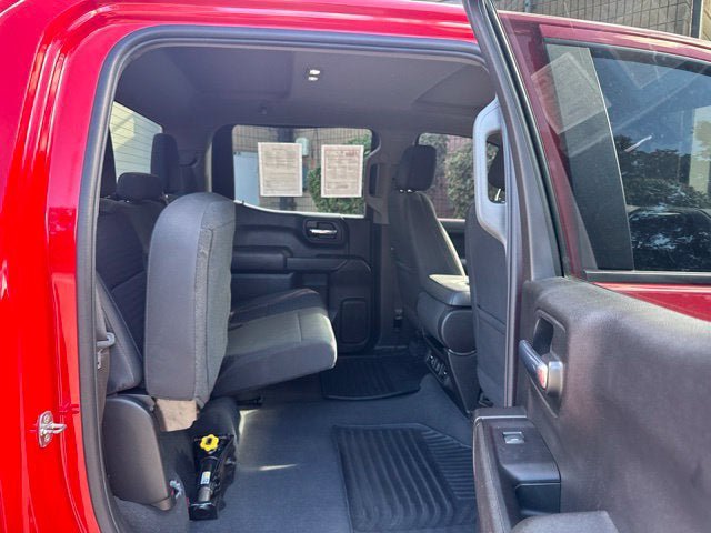 Used 2022 Chevrolet Silverado 1500 LT AWD/4WD image 26