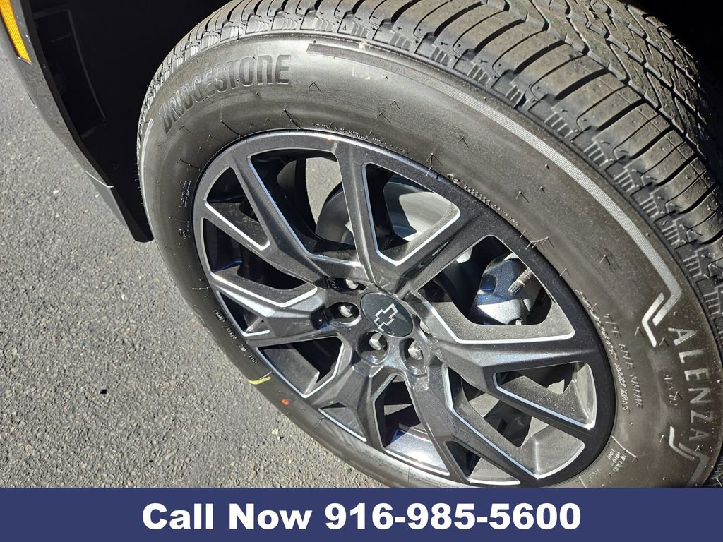 New 2026 Chevrolet Suburban High Country w/ LPO, Get Active Package image 30