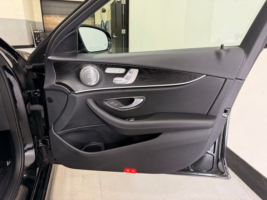 Used 2023 Mercedes-Benz E 350 4MATIC Sedan image 28
