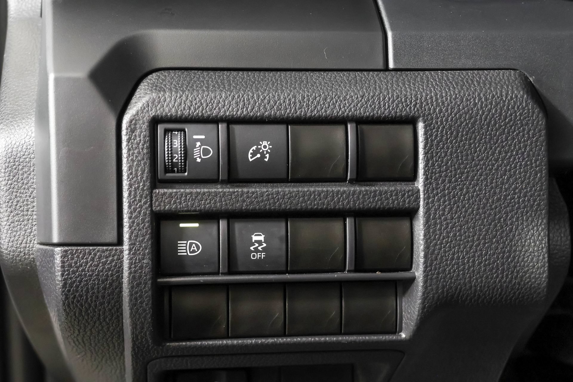 Used 2024 Toyota Tacoma SR RWD image 23