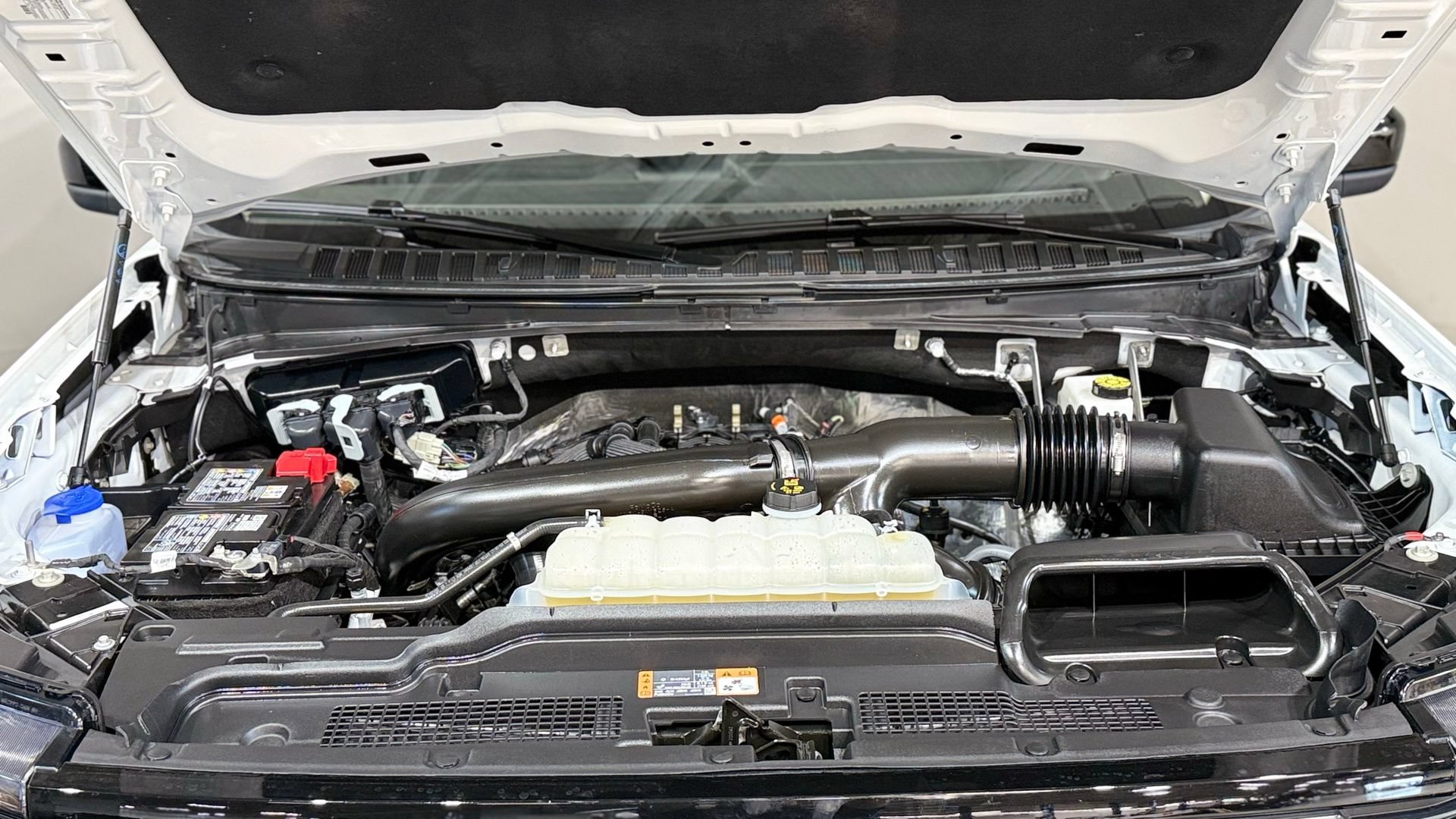 Used 2025 Ford Expedition Max Active AWD/4WD image 99