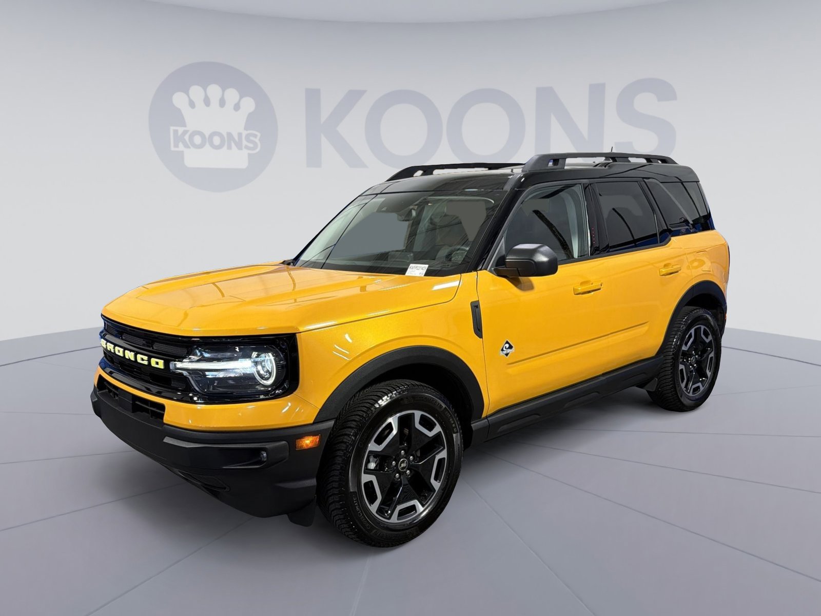 Used 2023 Ford Bronco Sport Outer Banks w/ Tech Package AWD/4WD image 1