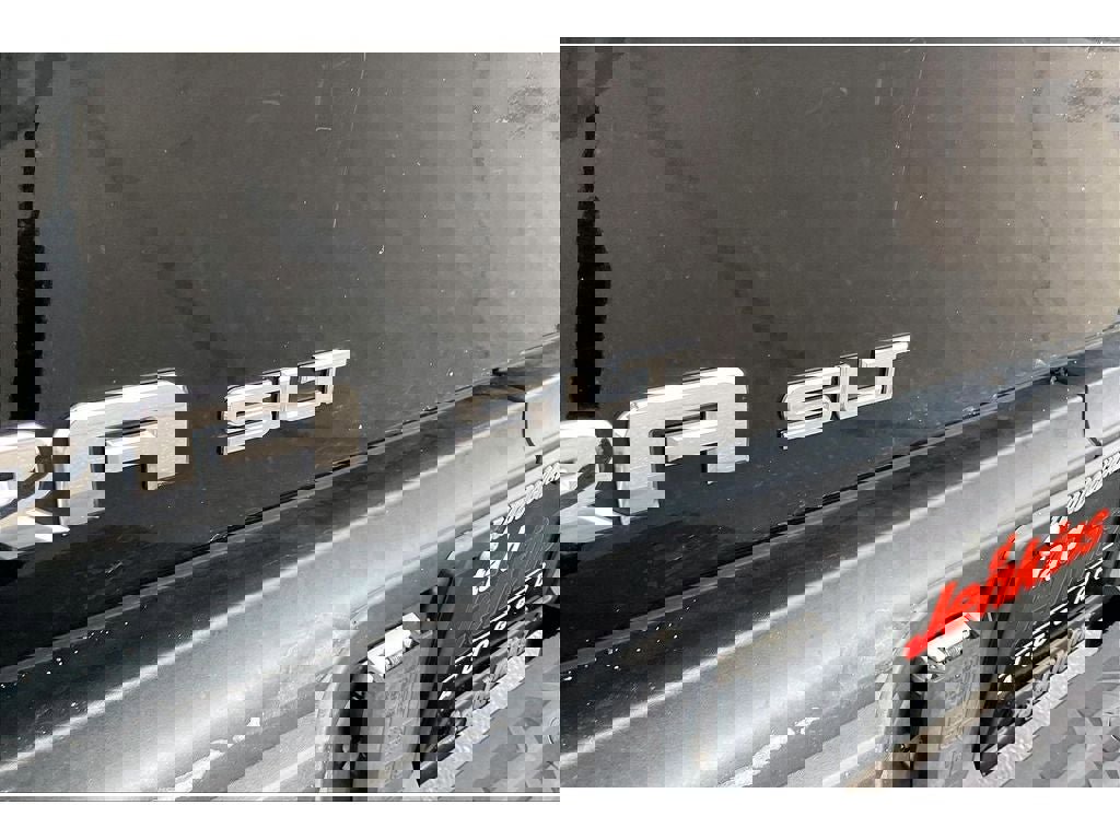 Used 2007 GMC Sierra 2500 SLT w/ Convenience Package image 9