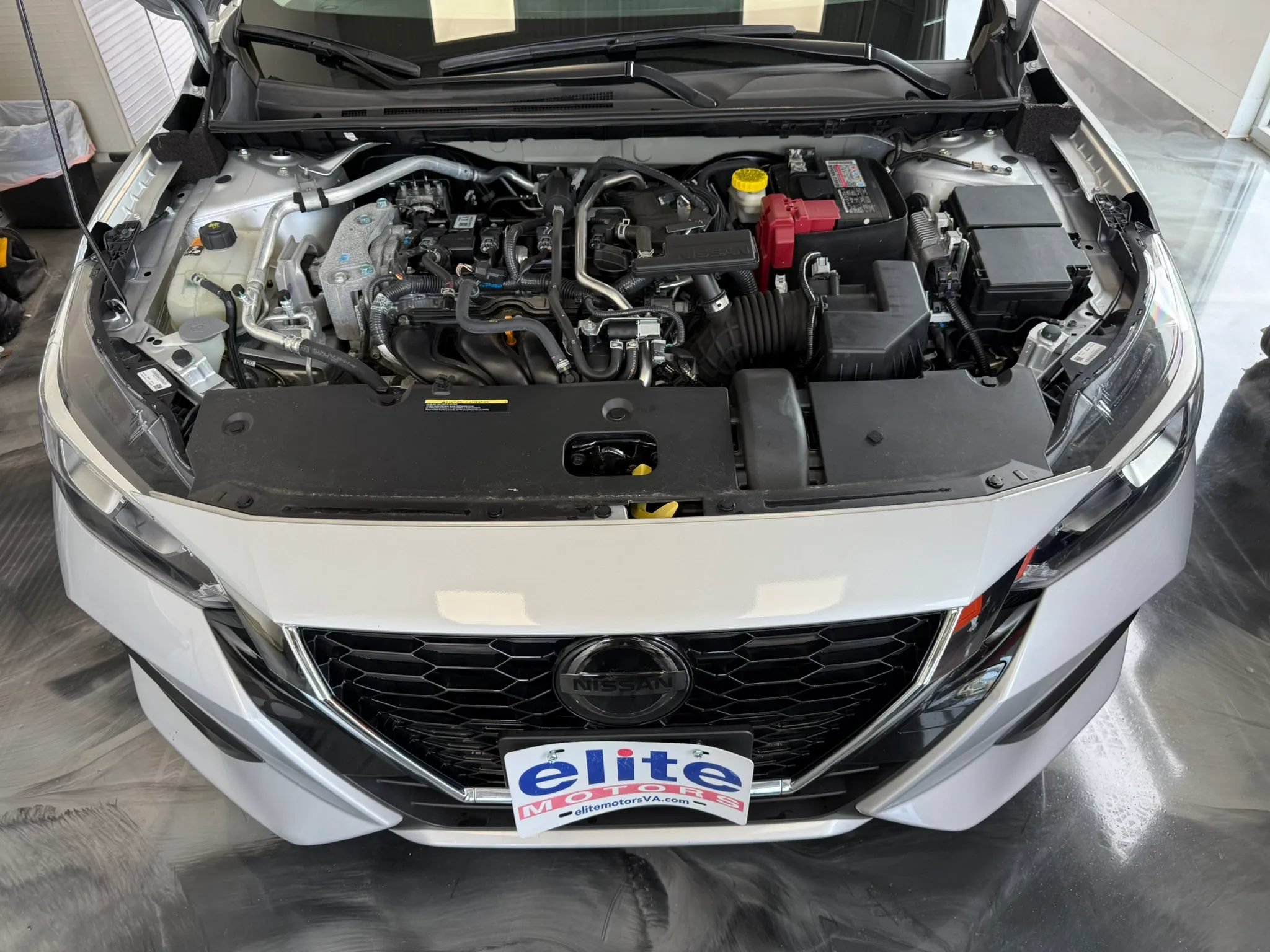 Used 2023 Nissan Sentra SV w/ All-Weather Package FWD image 9