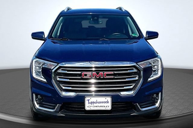 Used 2023 GMC Terrain SLT AWD/4WD image 2
