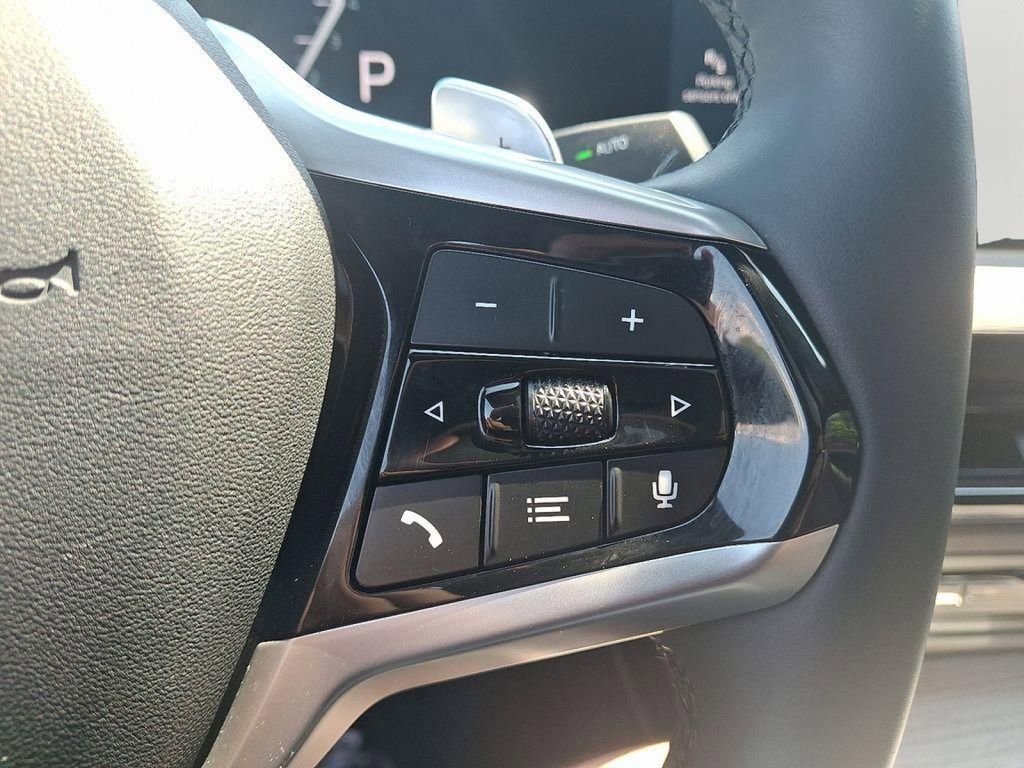 Used 2025 BMW 430i xDrive Coupe w/ Premium Package image 23