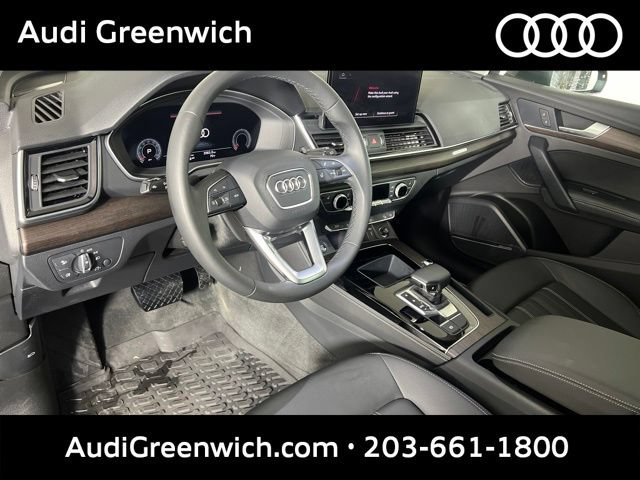Used 2023 Audi Q5 2.0T Premium Plus w/ Premium Plus Package AWD/4WD image 22