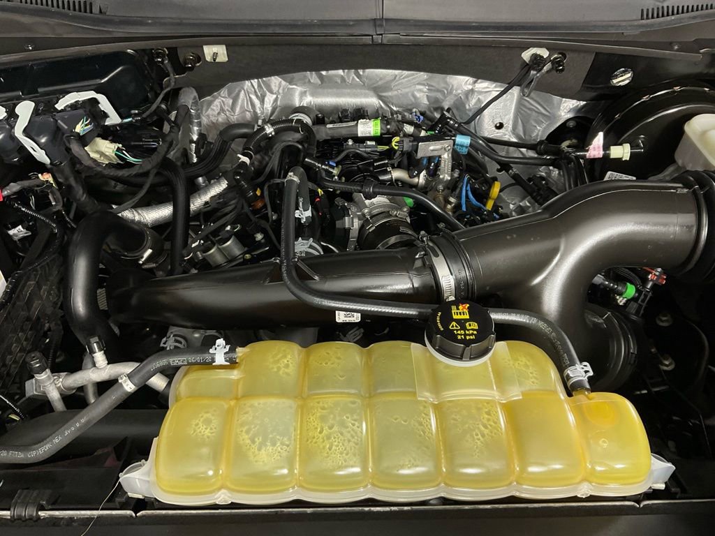 Used 2020 Ford F150 XLT w/ Equipment Group 302A Luxury image 9