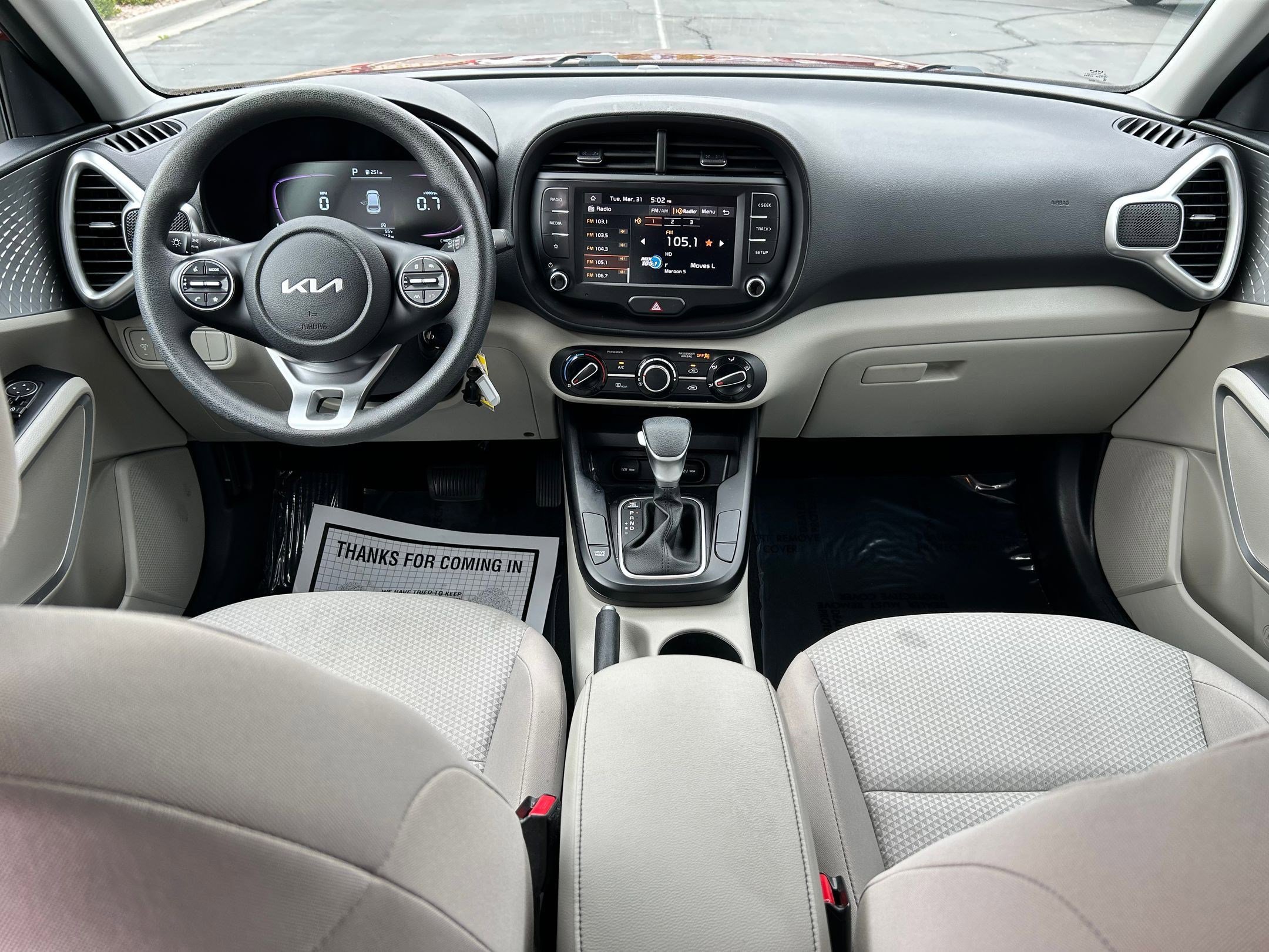 Used 2023 Kia Soul LX FWD image 23