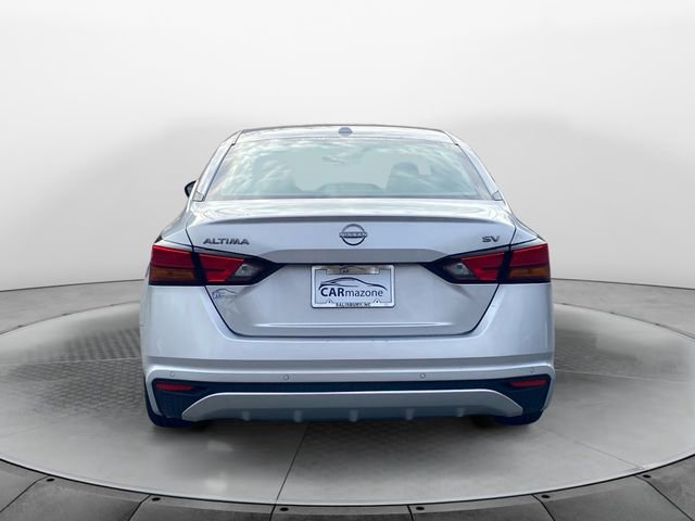 Used 2024 Nissan Altima 2.5 SV image 4