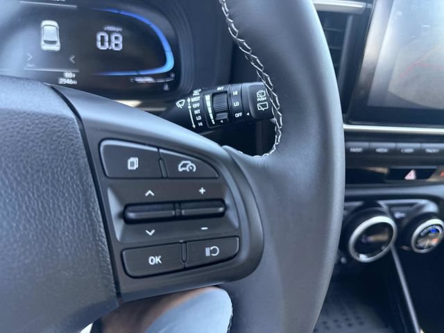 Certified 2026 Hyundai Venue SEL FWD image 27