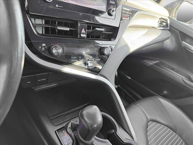 Used 2024 Toyota Camry SE image 15