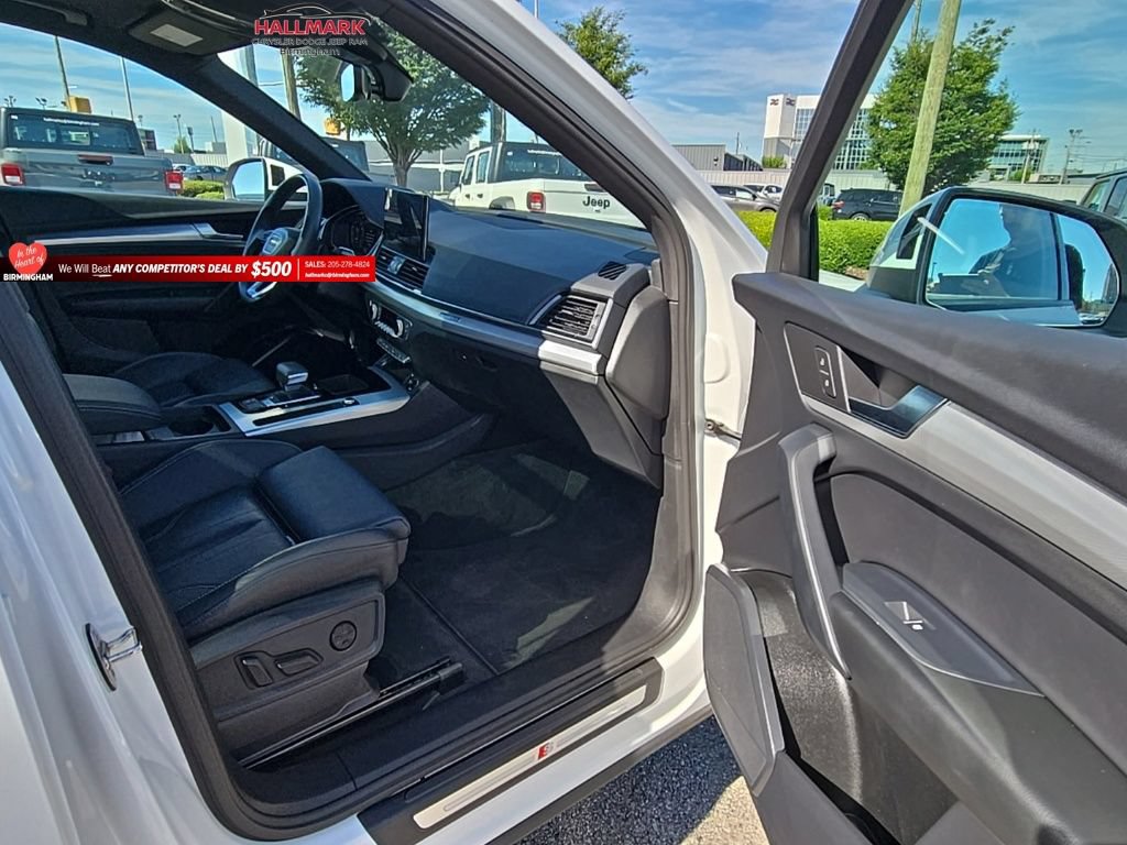 Used 2025 Audi Q5 2.0T Premium AWD/4WD image 19