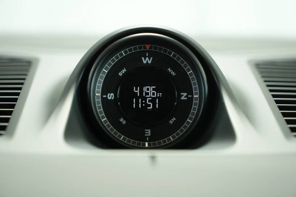 Certified 2025 Porsche Cayenne image 36