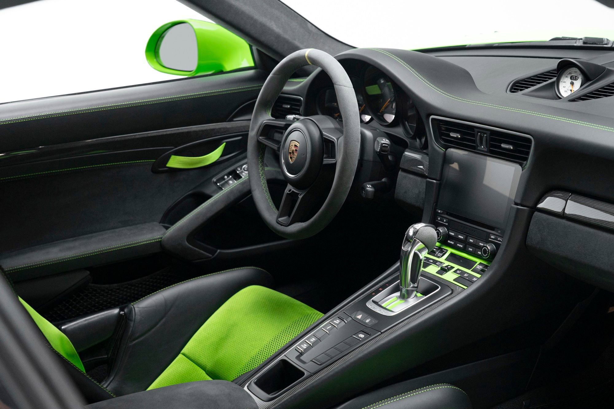 Used 2019 Porsche 911 GT3 RS RWD image 2