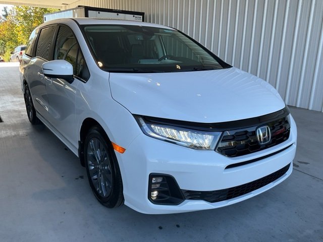 New 2026 Honda Odyssey Touring image 29