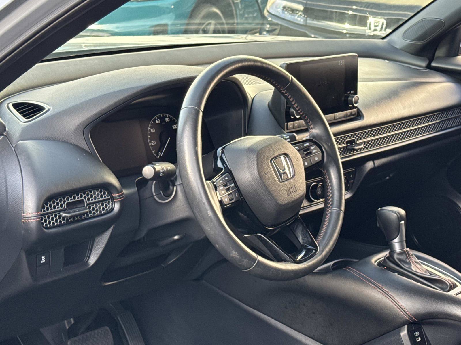 Certified 2025 Honda HR-V Sport image 12