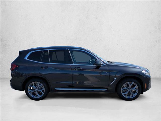 Certified 2024 BMW X3 xDrive30i w/ Premium Package w/ZPA AWD/4WD image 4