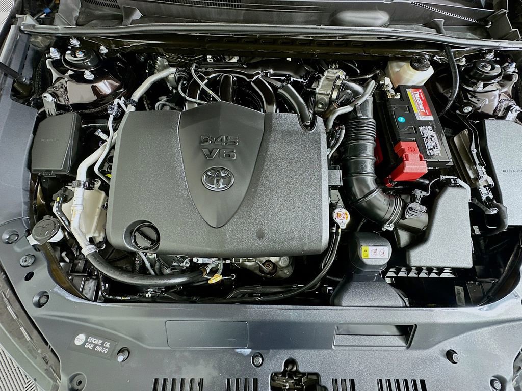 Used 2019 Toyota Avalon Limited w/ Advanced Safety Package FWD image 32