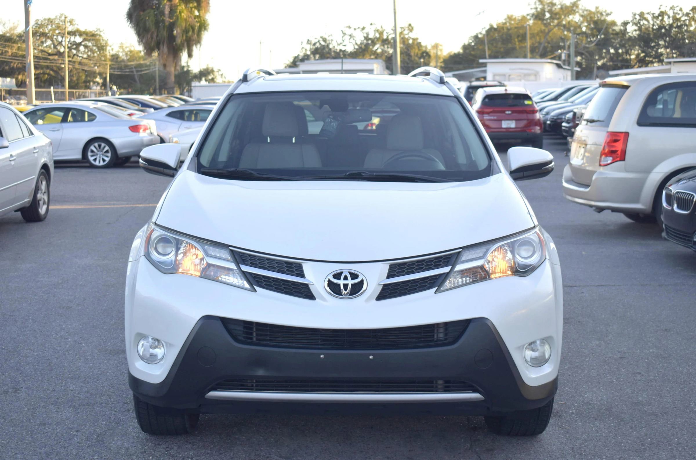 Used 2015 Toyota RAV4 Limited w/ Technology Package image 2